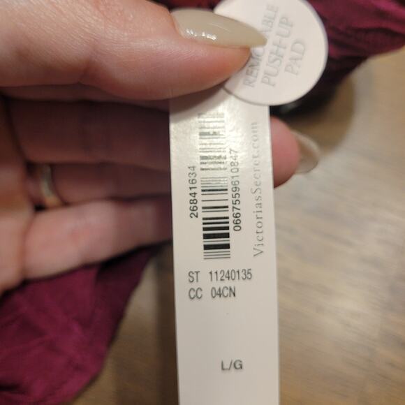 Victoria’s Secret Twist Push-Up One-Piece Swimsuit L Maroon – NWT - Picture 13 of 15